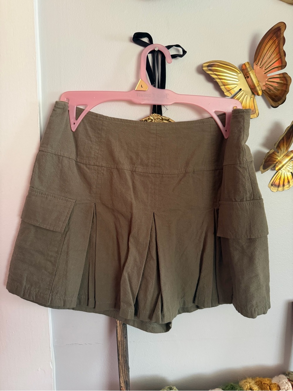 Olive Green Women's Cargo Pleated Skort